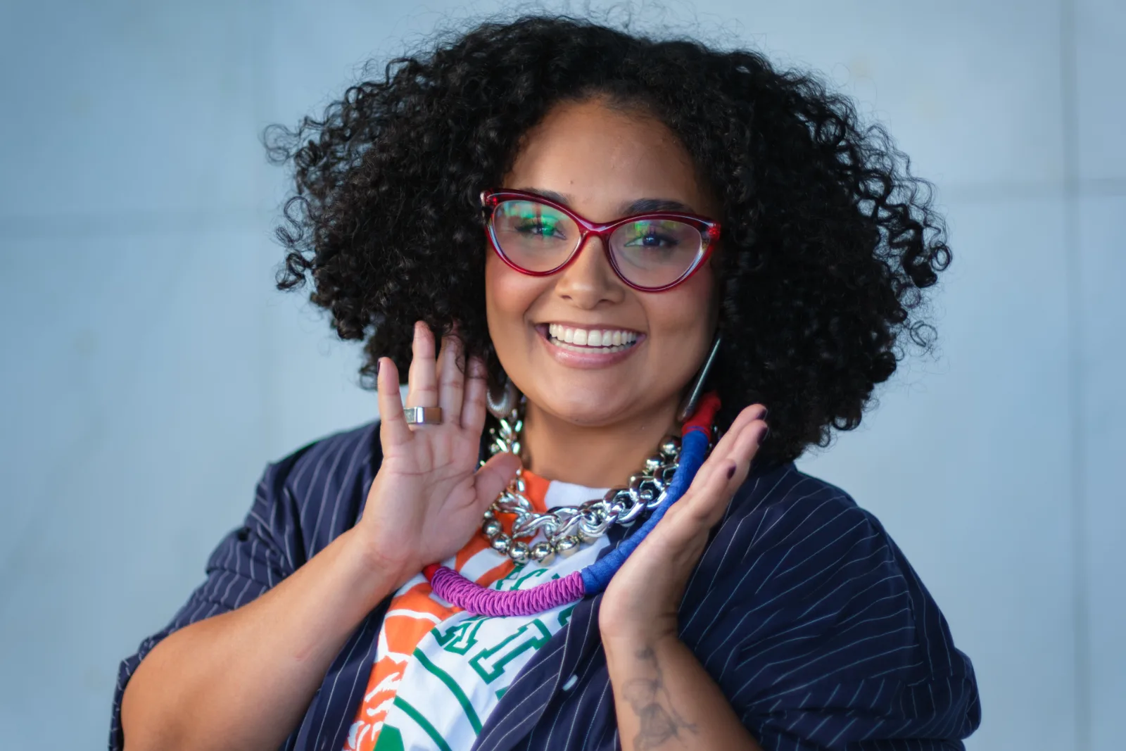 Iza Lourença 50099: o terror dos fascistas de Minas Gerais