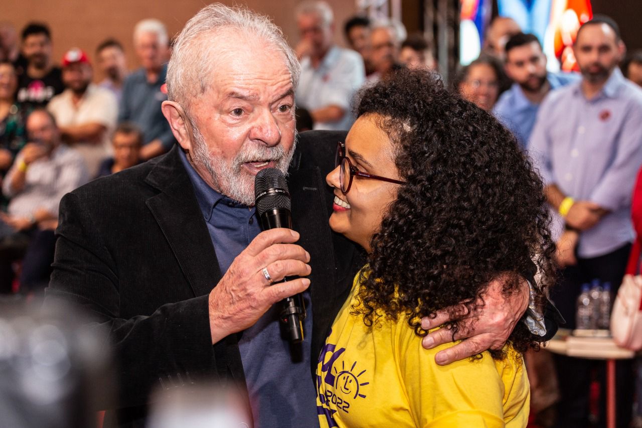 Iza & Lula & Patrus & Áurea & Marília